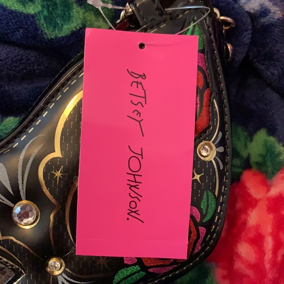 NWT! ⭐️RARE!⭐️ BETSEY JOHNSON Masquerade Purse - Picture 5 of 5